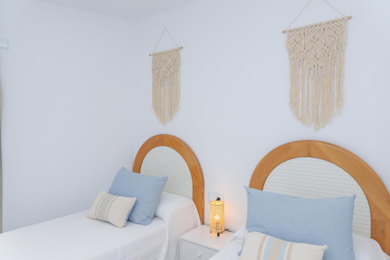 Apartment Urban 3 Beachfront Corralejo By Holidays Home Екстер'єр фото